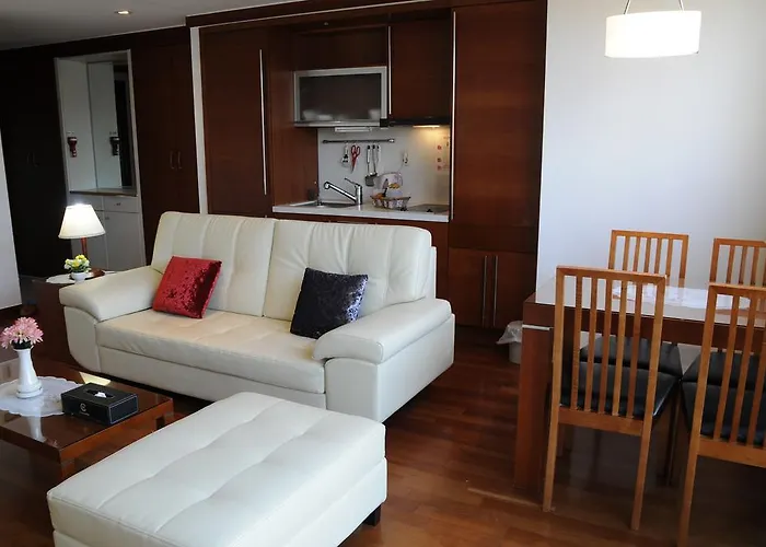 M Chereville Aparthotel *